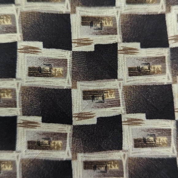 Stafford Executive Brown Hand Made 100% Silk Tie - Picture 2 of 6